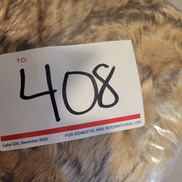 TCEC Faux Fur Vest Size Medium - Picture 8 of 8